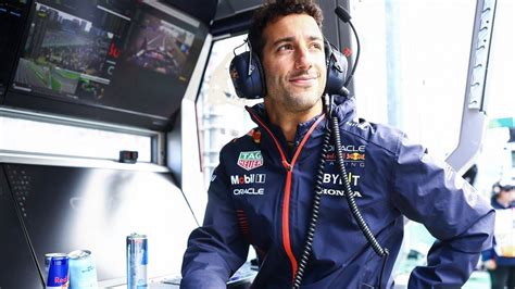 Christian Horner Deems Daniel Ricciardo Unrecognizable After Leaving