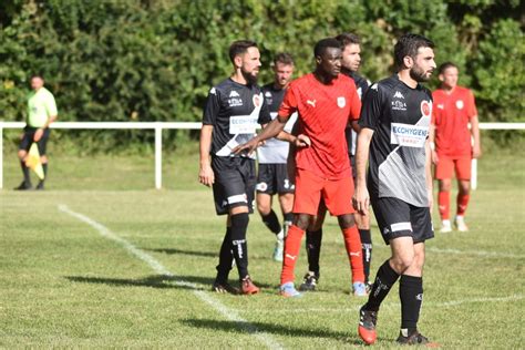 Album Chateau Larcher Ruffec Photo N Club Football Stade