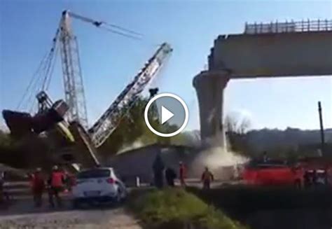 Spaventoso Incidente Nel Cantiere Della Arcisate Stabio Crolla Una Gru