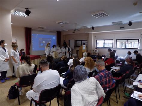 Centro Hospitalar Barreiro Montijo O USO SEGURO DOS MEDICAMENTOS EM