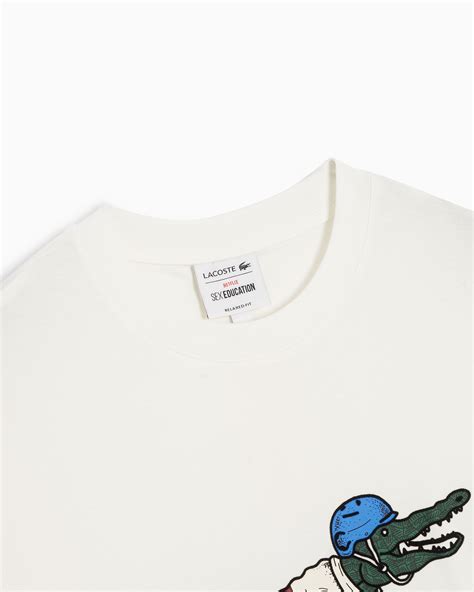 Lacoste X Netflix Mens T Shirt Sex Education Bianco Th8462 00 Tis Acquista Su Footdistrict