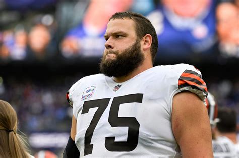 Why Joel Bitonio Could Be The Browns Next Hall Of Famer Hes In A