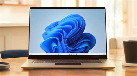 Particle News: Microsoft Acknowledges Windows 11 Update Installation Issues