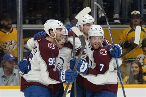 Avalanche 1st To Advance In NHL Now Wait For Blues Or Wild Bloomberg