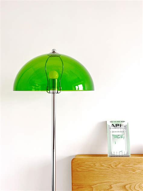 Acrylic Mushroom Floor Lamp Mooijane