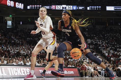 UConn S Aaliyah Edwards Signs NIL Deal In Canada But Can T Talk About