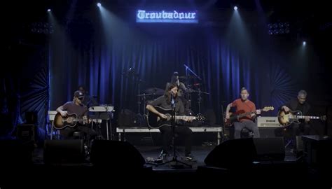 Watch Foo Fighters Play “Learn To Fly” Acoustic At An Empty Troubadour