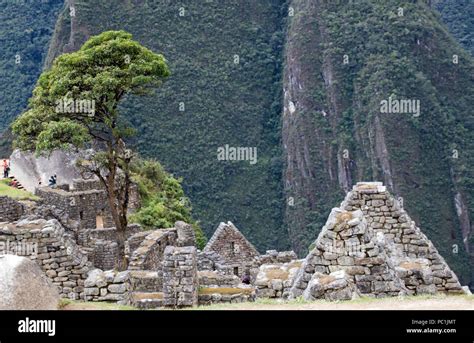 Ancient Inca Ruins At Machu Picchu Stock Photo Alamy