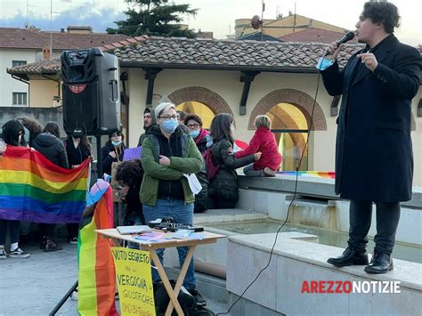 Le Immagini Della Manifestazione Contro L Affossamento Del Ddl Zan