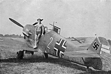 Asisbiz Messerschmitt Bf 109E4 3 JG2 Yellow 2 Helmut Wick WNr 5344