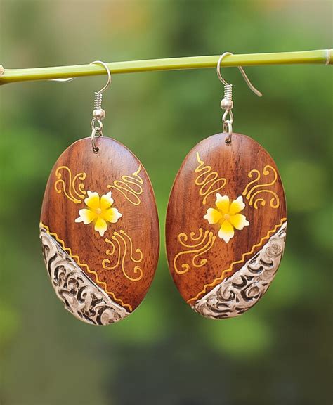 Shop Beautiful Wooden Jewelry | Gayona