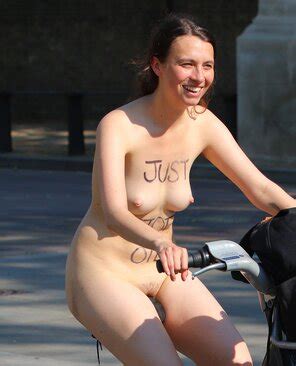 Sexy Slut Naked In Public Photo Gallery