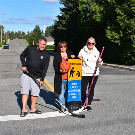 Des Zones De Jeux Libres Dans Les Rues De Sainte Agathe Des Monts