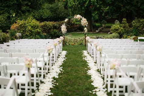 Simple And Elegant Ceremony Set Up At Delille Cellars Ravishing Radish