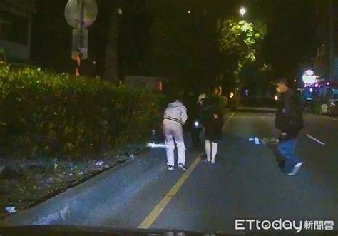 女大生騎車遺失皮包 五倍券在裡面！警開車燈伴行500公尺尋回 Ettoday社會新聞 Ettoday新聞雲