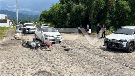 Atiende la Policía Vial otro accidente en Fluvial NoticiasPV