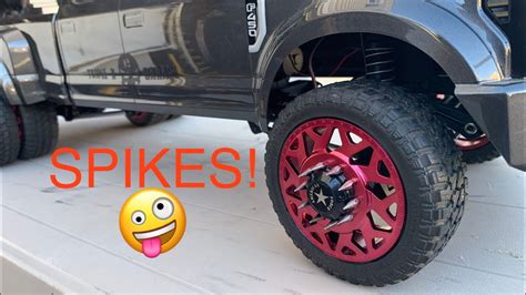 Spikes Cen F450 Gets New Lug Nuts Cen F450 New Spike Lug Nuts Youtube