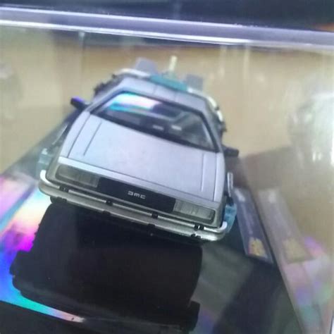 Hot Wheels Elite DeLorean DMC 12 Back To The Future Time Machine With Mr Fusion 1 43 Hobbies