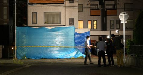 首切断容疑の親子自宅に頭部 札幌・ススキノのホテル殺人 写真特集14 毎日新聞