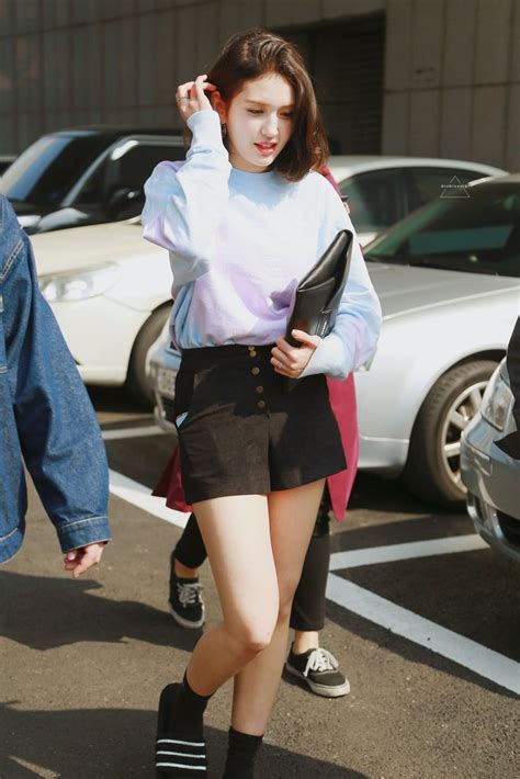 Pin By Shop Nine On Jeon Somi Jeon Somi Somi Jeon