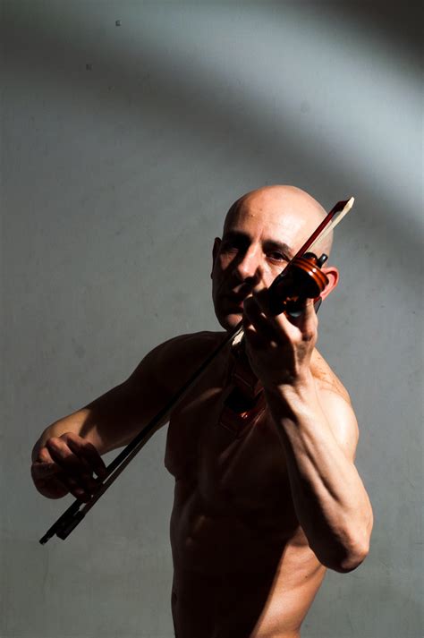 Naked Violin Foto Julio Palomo Julio Palomo Flickr