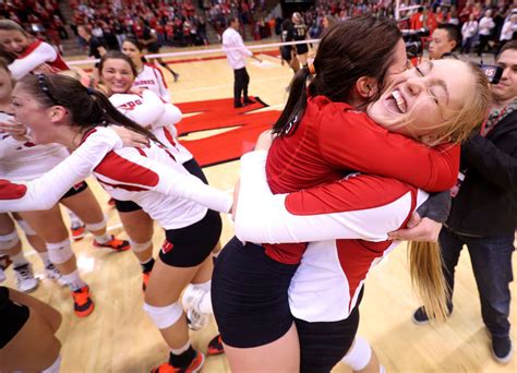 Photos Uw Wins Big Ten Volleyball Title Volleyball