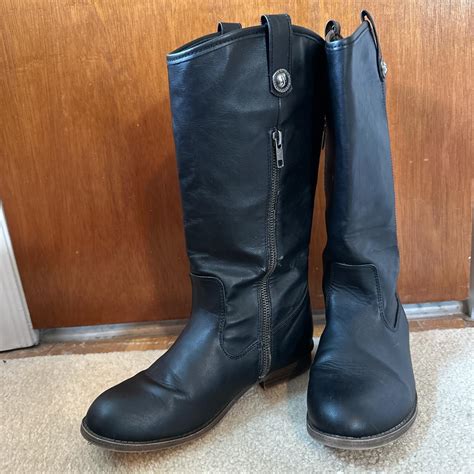 Frye Women S Black Boots Depop