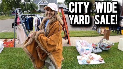 MASSIVE City Wide Yard Sale BOX Deals Of A Lifetime YouTube