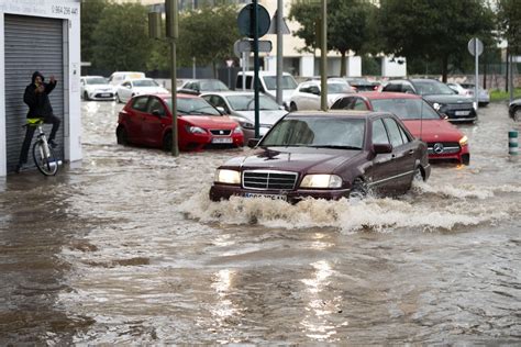 Alluvioni A Valencia Sale A 158 Il Bilancio Delle Vittime Il Premier