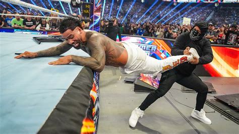 Could Jimmy Uso Vs Jey Uso Be Held Off Until Wwe Wrestlemania 40