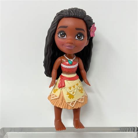 Disney Princess Mini Moana Doll – shophobbymall