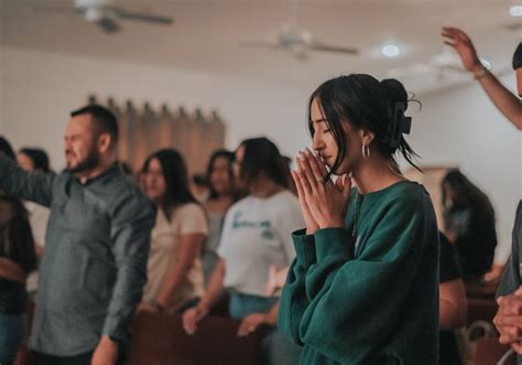 Pastor Aconselha Jovens Que Lutam Sa De Mental Encontre Sua