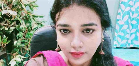 nazia khan cures bodies  medicine  nurtures souls   books