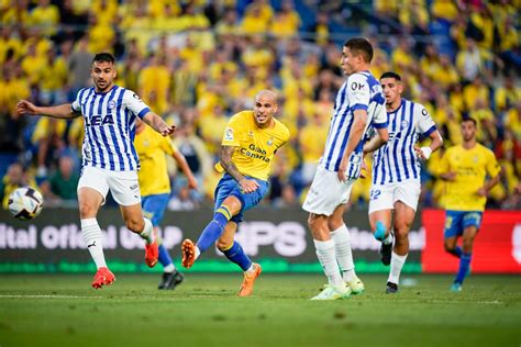 Uno X Uno Los Amarillos Ante El Alav S Las Notas Udlaspalmas Net