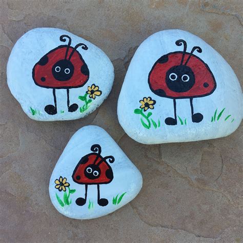 Ladybugs Cool Rocks Kitchen Crafts Ladybugs Stone Art Rock Painting