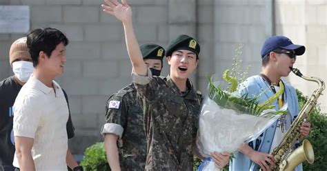 Bts Star Jin Completes Army Service In South Korea