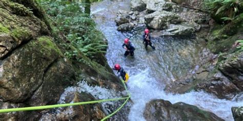 Barranquismo En El Cares LOS CAUCES MULTIAVENTURA