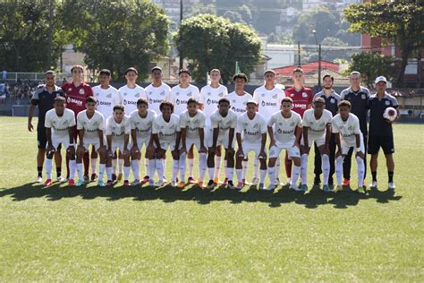 Santos enfrenta o EC São Bernardo no Baetão pelo Paulista Sub 15 e Sub