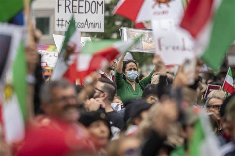 3 Settimane Di Proteste Delle Donne In Iran LifeGate