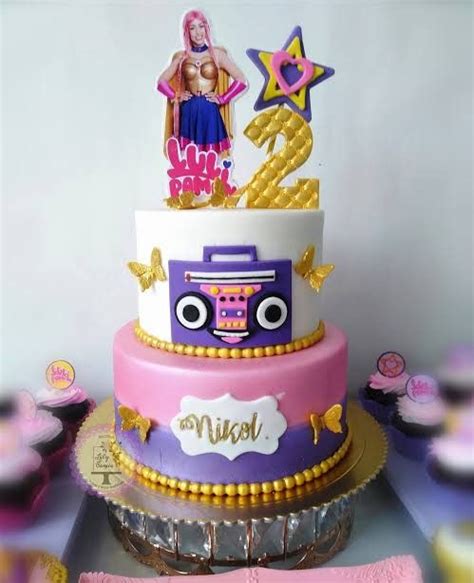 Pastel Pisos Luli Birthday Party Rd Birthday Parties Fondant