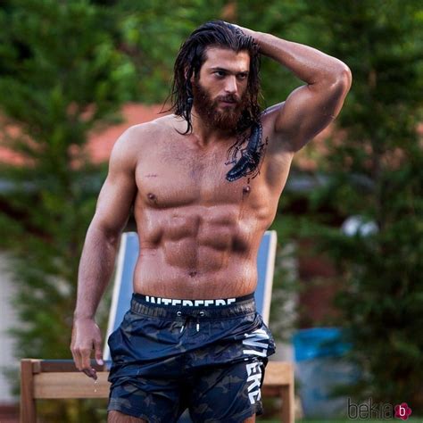 Can Yaman Sin Camiseta Luciendo Torso As Es Can Yaman El Guap Simo