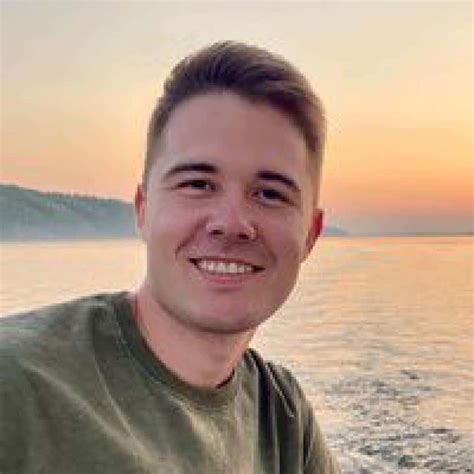 Men Seeking Men In Mackay Qld M M Free Personal Ads Meet Gay Men At