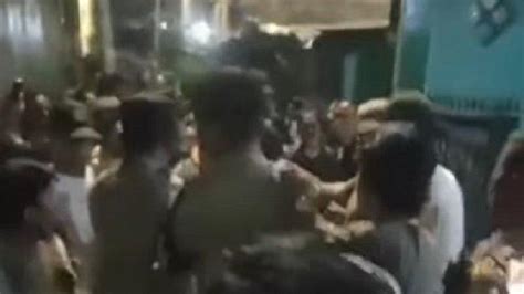 Viral Pasangan Suami Istri Di Kemayoran Diduga Aniaya Orang Tua Sendiri