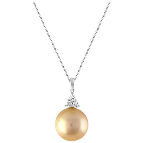 Exclusive Karat White And Yellow Gold South Sea Pearl And Diamonds