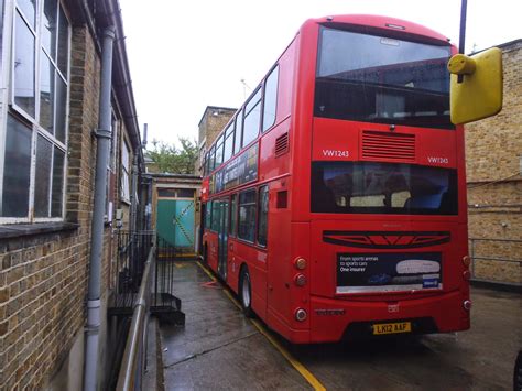 The Circle Of London Metroline Harrow Weald Garage Hd Vws For The