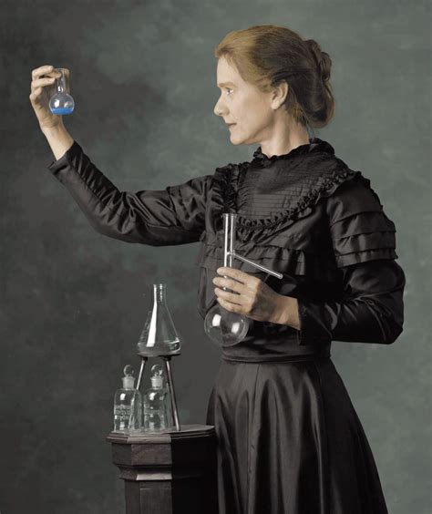 Marie Curie La Primera Mujer Galardonada Con El Premio Nobel De Física