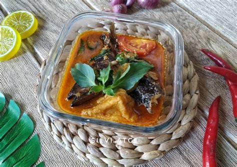 Resep Ikan Asap Kuah Pedas Oleh Silvi Atgi Septina Cookpad