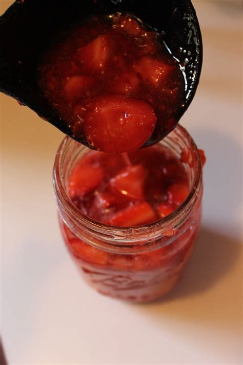 Easy Strawberry Freezer Jam Recipe