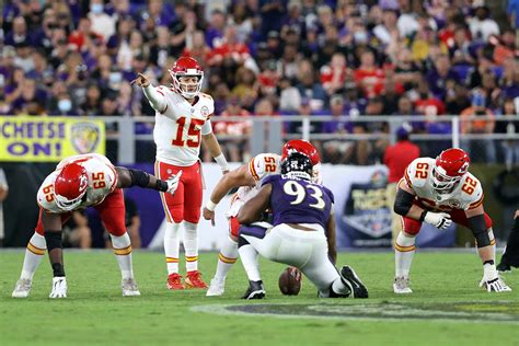 Analyst Makes Bold Prediction About Ravens, Chiefs Game