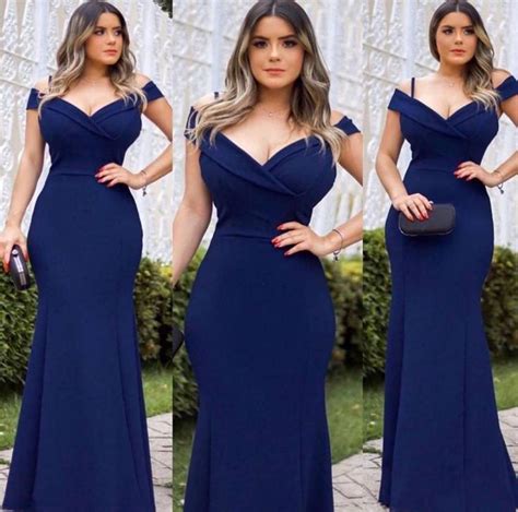 Vestido de Festa Longo em Crepe Ombro a Ombro Azul1 Frete Grátis